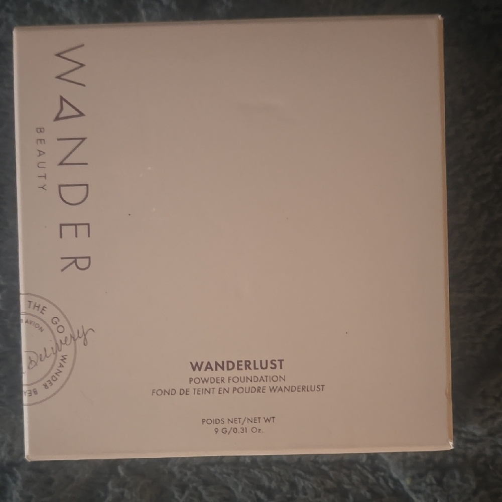 Wander Beauty Wanderlust Powder Foundation in Cream Box